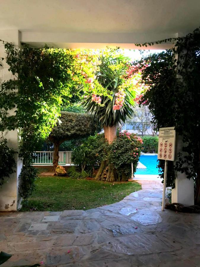 Apartamento Euromar 2 Playa Fontanilla Marbella Exterior foto