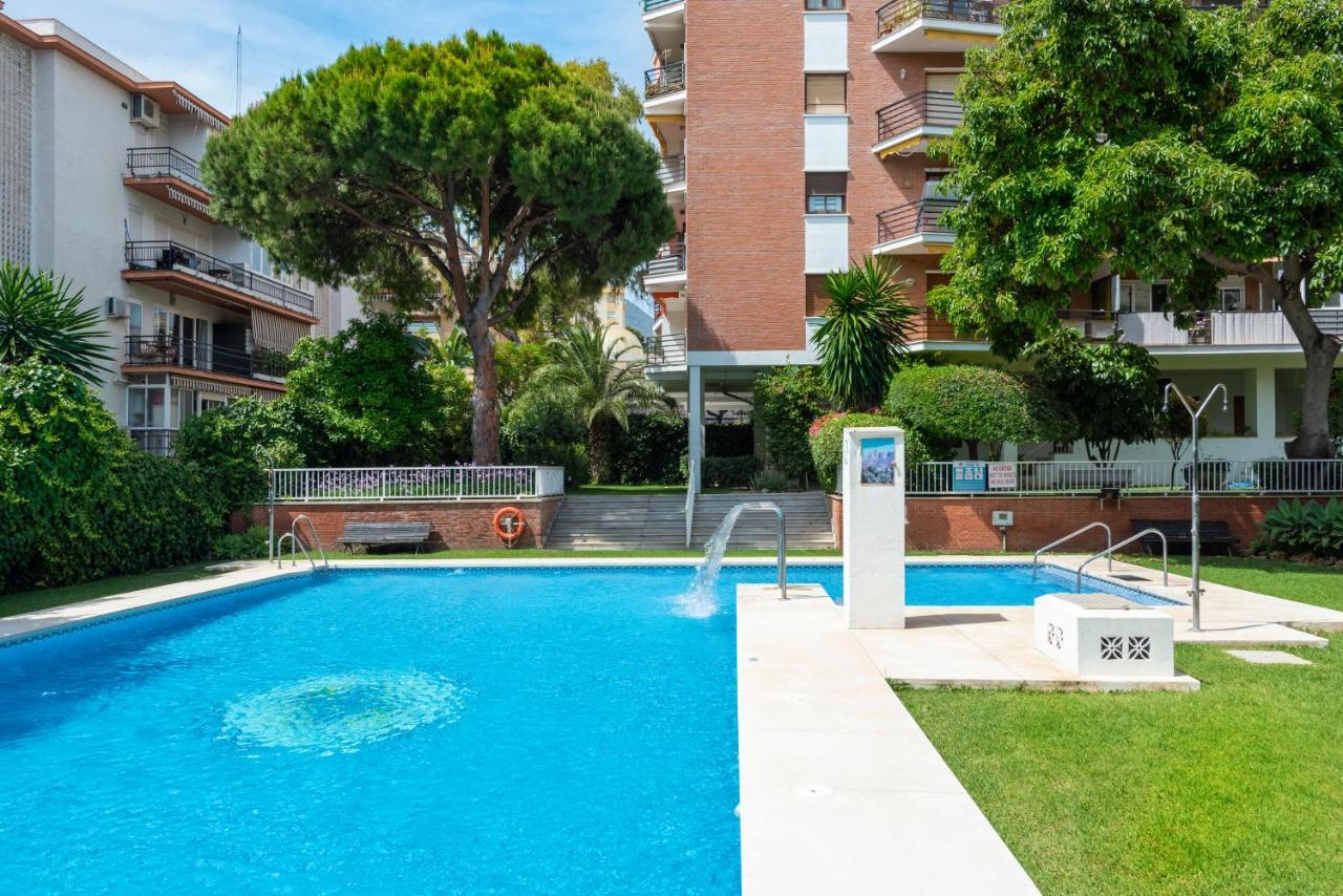 Apartamento Euromar 2 Playa Fontanilla Marbella Exterior foto